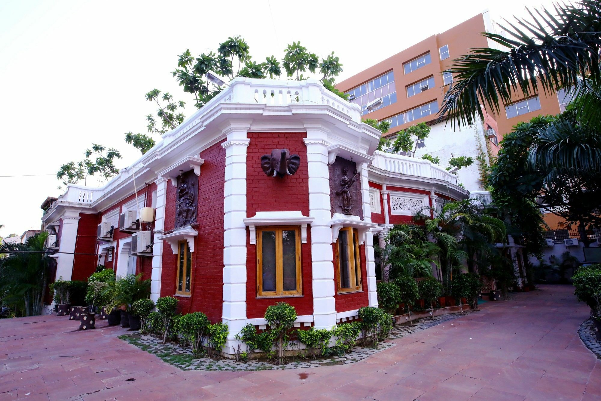Heritage Hotel Lucknow Exterior foto